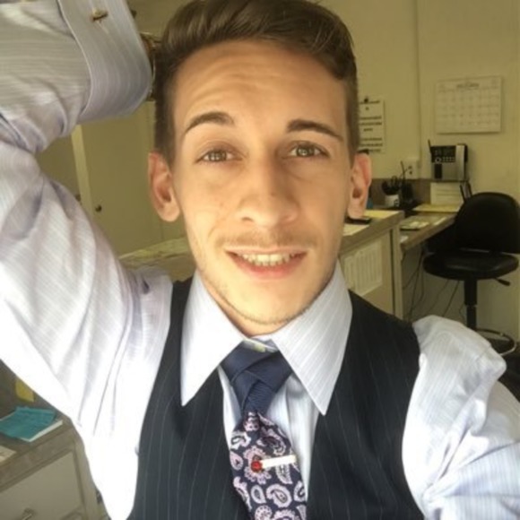 Meet your Posher, Jackson - Picture 1 of 1